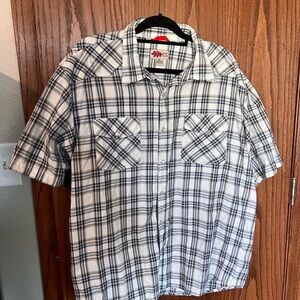 Classic Black and White Plaid Button-Down Shirt